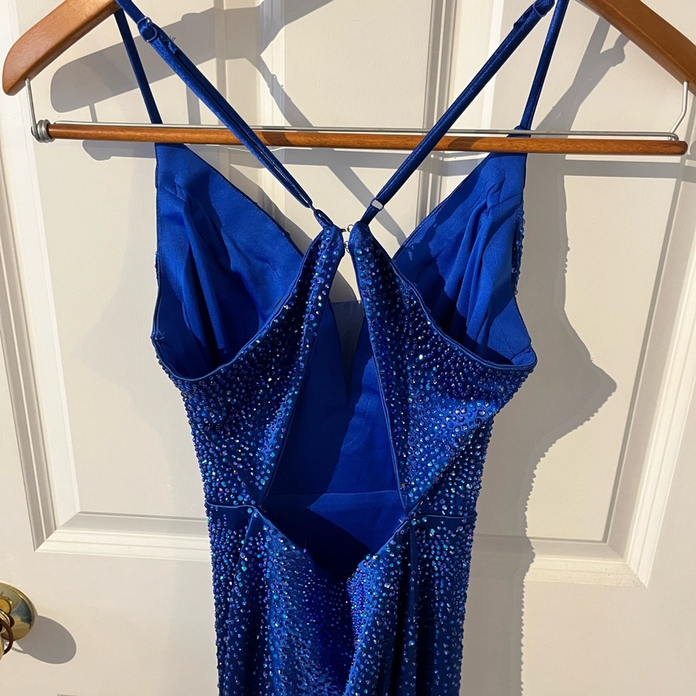 Prom Dress - Picture 3 of 7